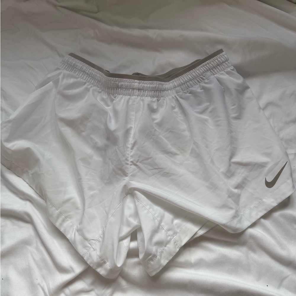 Women’s Nike Athletic Shorts- NWOT